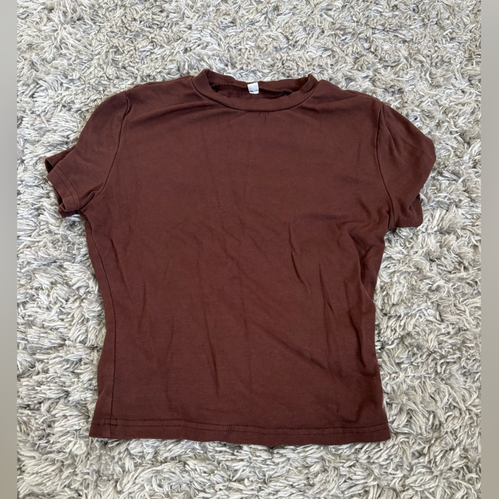 Brown tshirt
